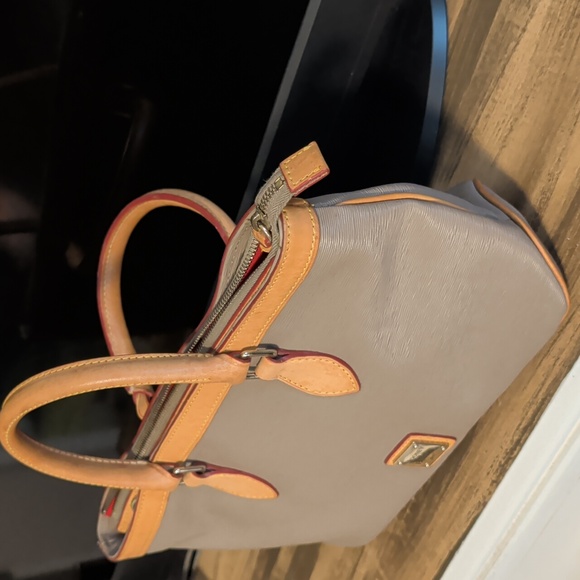 Vintage Dooney And Bourke Purse - Picture 2 of 11